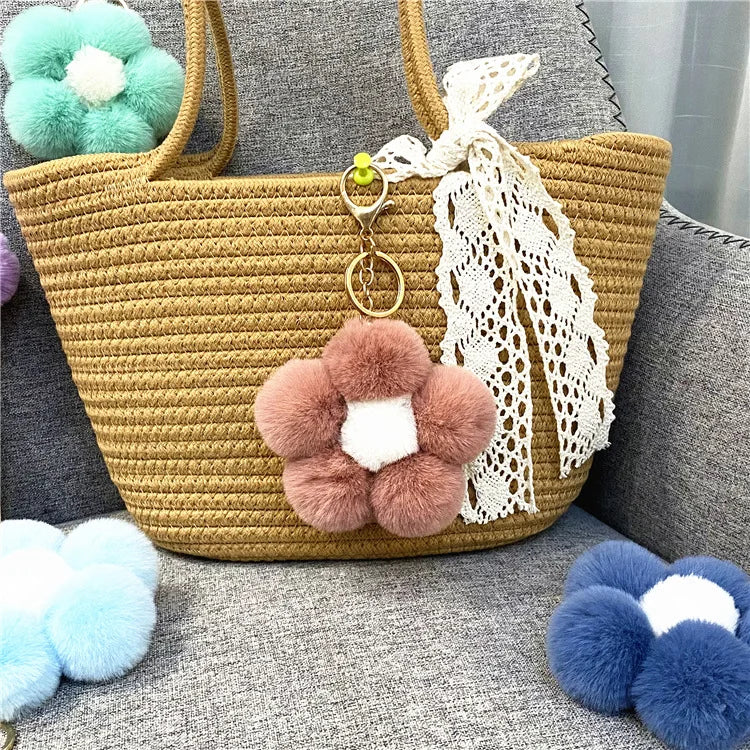 Llavero de flor de pompón kawaii 