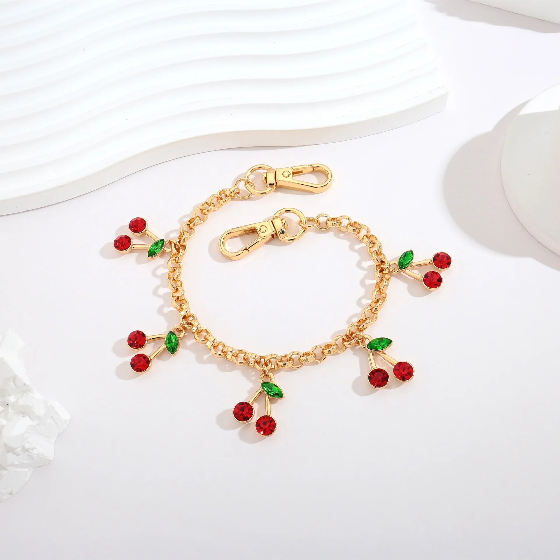 Llavero de Cereza con Perlas